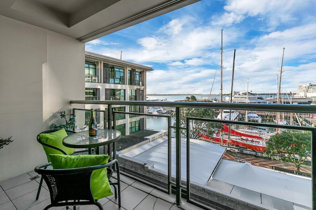 Sunset Harbour Sanctuary + Cp Appartement Auckland Buitenkant foto
