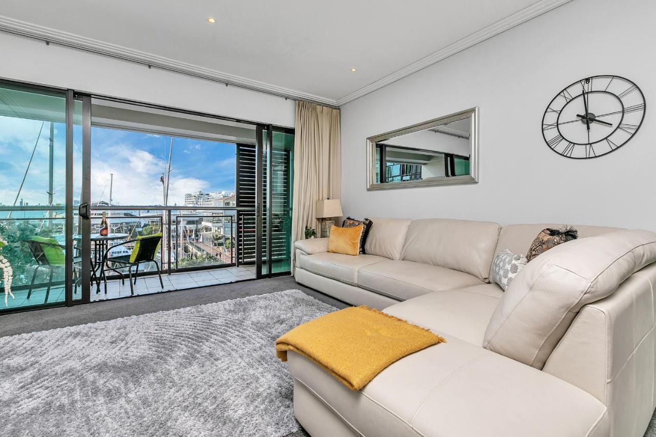 Sunset Harbour Sanctuary + Cp Appartement Auckland Buitenkant foto
